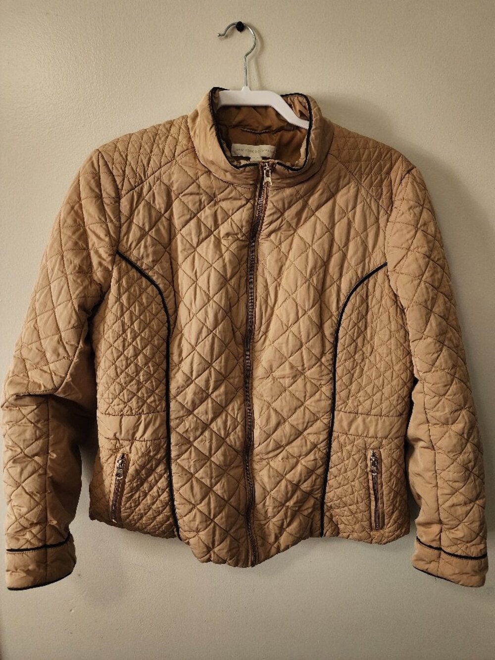 New York & Company Tan Quilted Jacket Women’s XL Zip Front